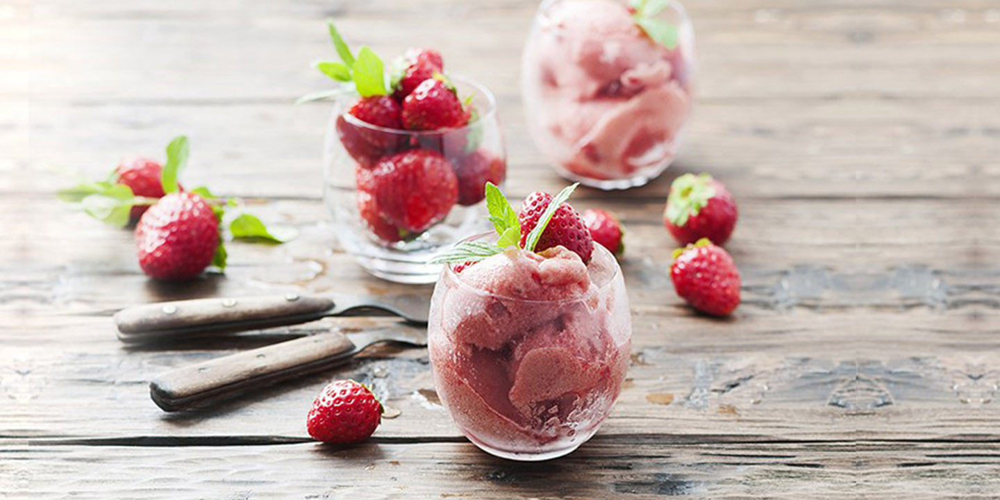strawberry-tofu-ice-cream-for-kids-compressed1